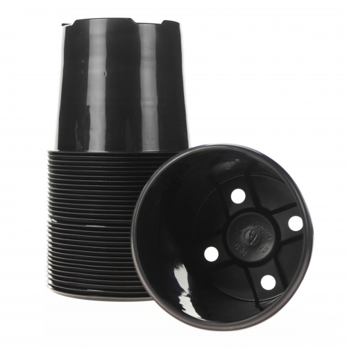 Горшок технический d - 9 см 0,300 мл для рассады (мягкий) с отверстиями FEDAGRO (3200 шт.ящик) Горшок технический d - 9 см 0,300 мл для рассады (мягкий) с отверстиями FEDAGRO (3200 шт.ящик)